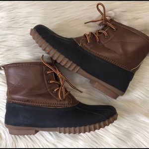 Duck Boots